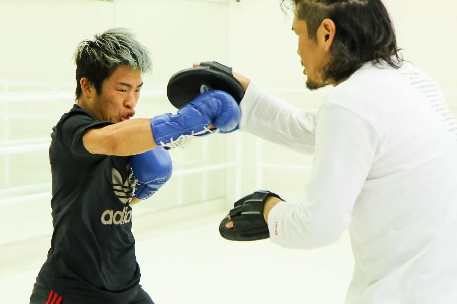 Krush】晃貴、鳥取時代からの先輩・武尊のようなチャンピオンになる！「武尊くんがKrushのベルトを獲って、僕もあのベルトが欲しいと思っていた。Krush生え抜きの僕がチ  - ゴング格闘技