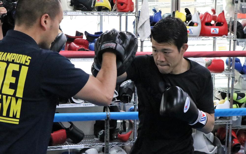 那須川天心戦へ向けて亀田興毅が公開練習「ベストコンディションに仕上げて天心君を葬り去りたい。KOを狙いますよ」