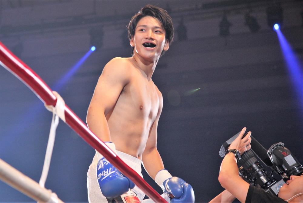 【K-1】初回KOで下克上を果たした18歳・近藤魁成「高校生の間にK-1のベルトを巻く」