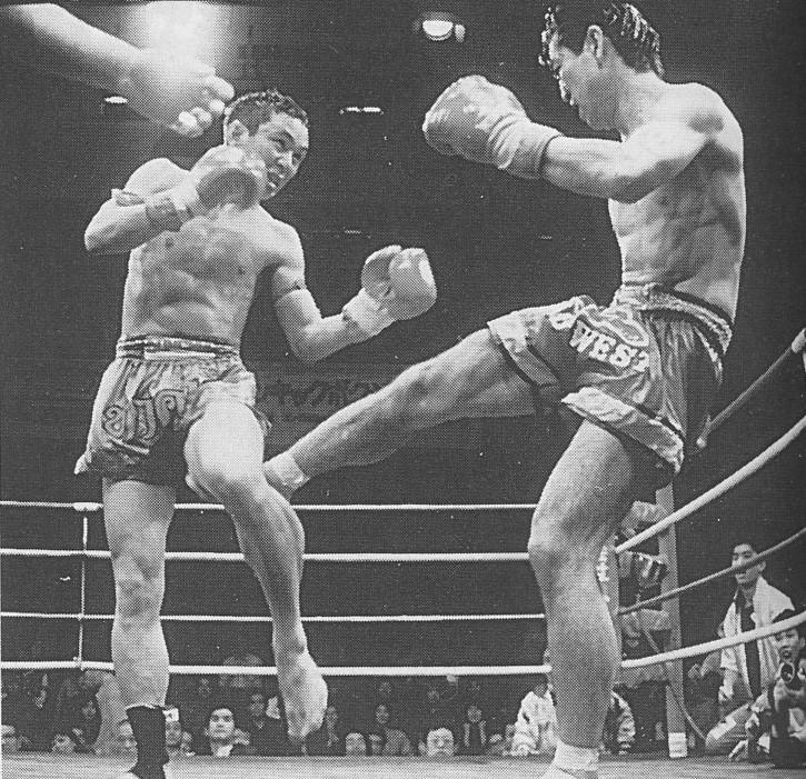 1997年4月の格闘技】小林聡が流血でストップ寸前、大逆転KO勝ち