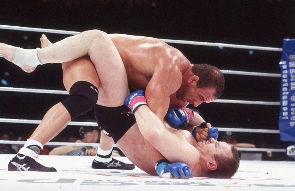 【2000年5月の格闘技】PRIDE GP初代王者はマーク・コールマン、ボブチャンチンをヒザ蹴りで撃破
