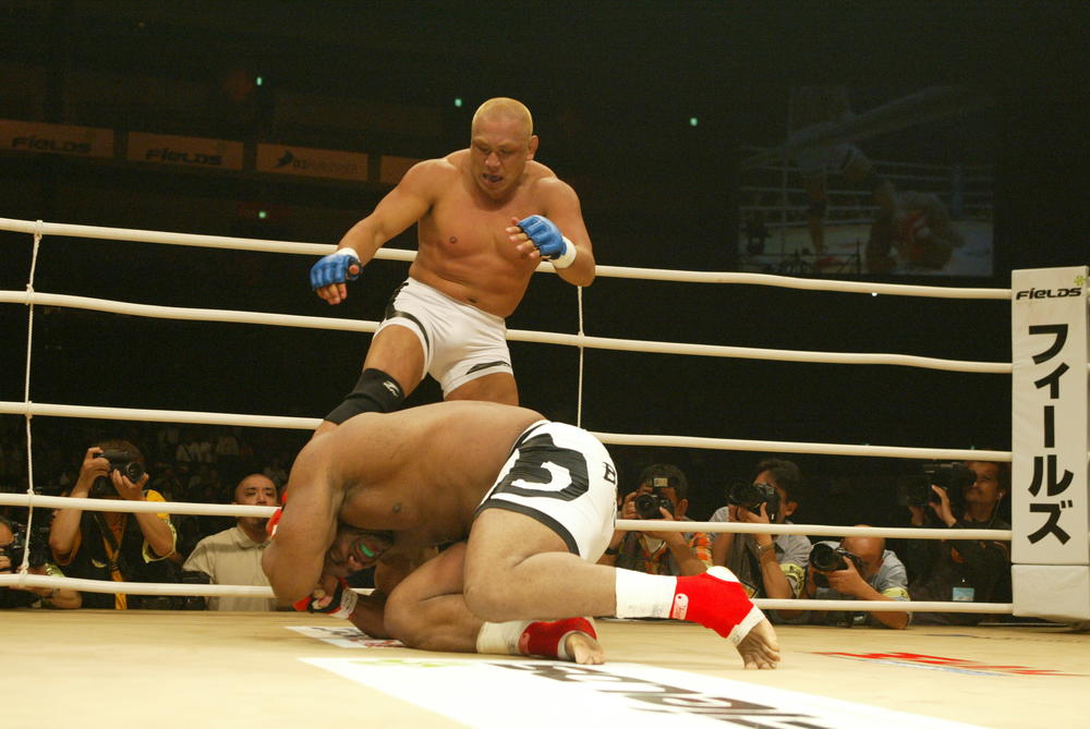 【2004年5月の格闘技】藤田和之vsボブ・サップの日米野獣対決は藤田が圧倒TKO勝ち