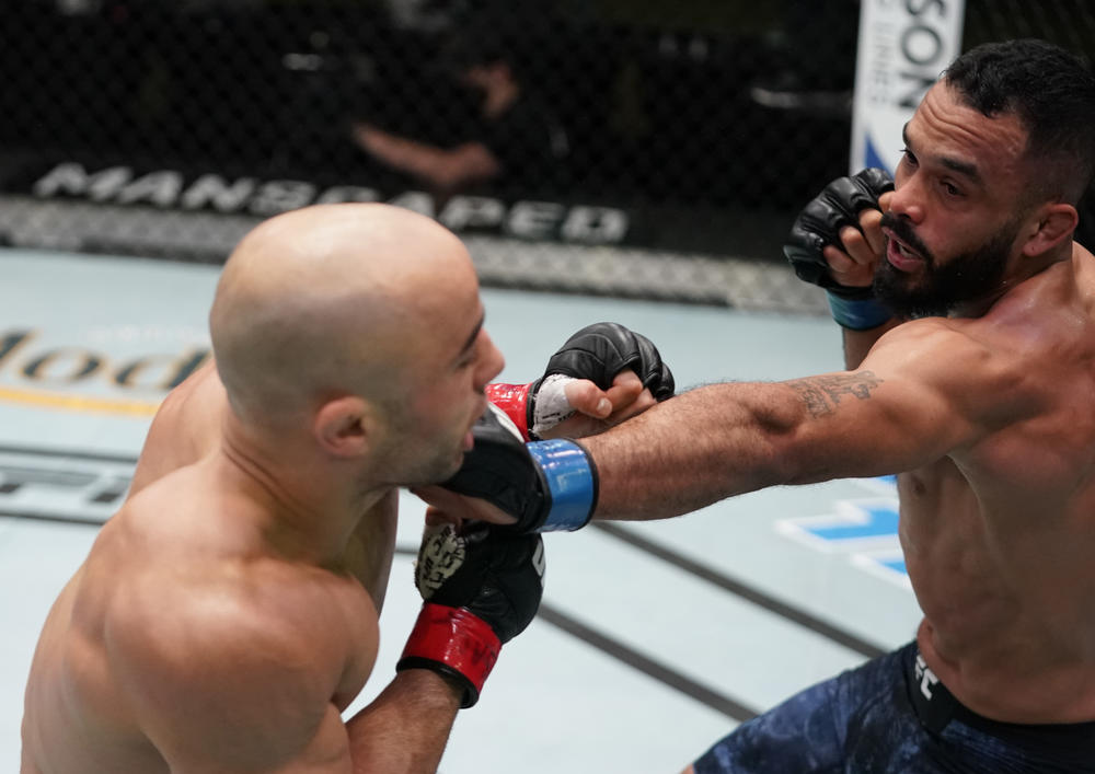 【UFC】“黄金のバンタム”でロブ・フォントがマルロン・モラエスをTKO