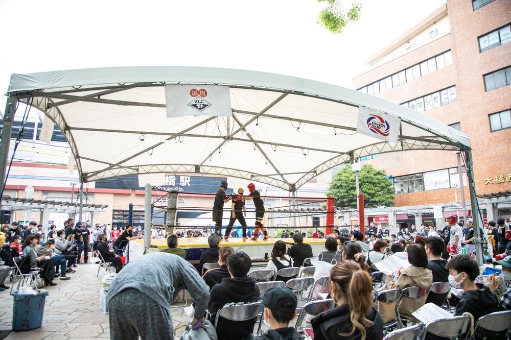 【RISE】福岡で6年ぶり2度目の野外格闘技が大盛況　メインで弾丸風太がKO勝利、ねぎ魔神も登場