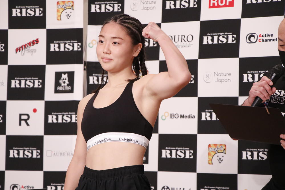 【RISE】新たなJKファイターは数島大陸の妹、女子ボクシング全日本王者と試練のデビュー戦