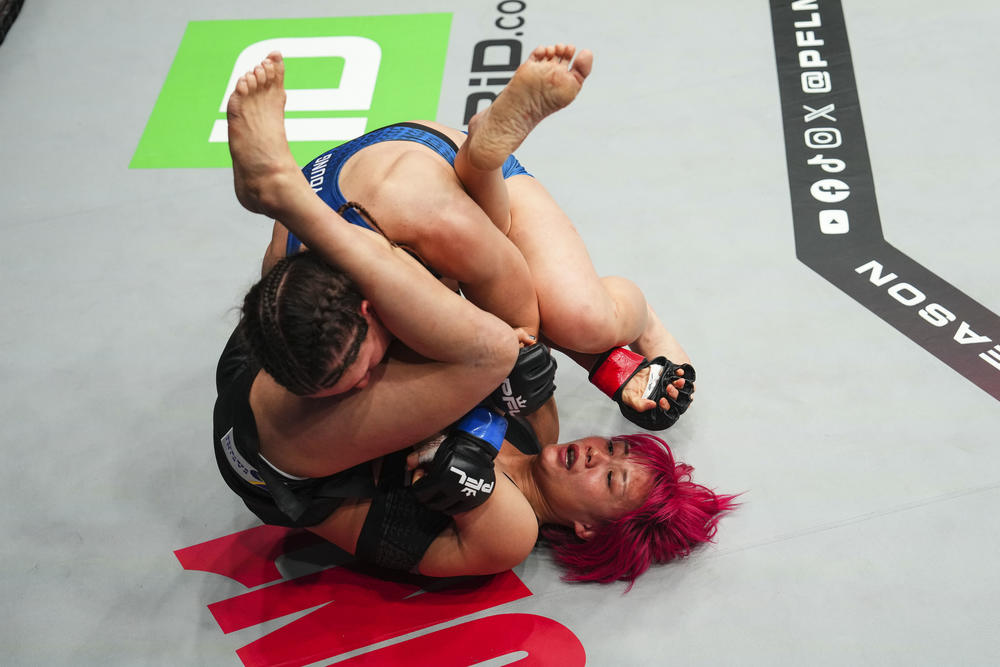 【PFL】渡辺華奈が体重超過の元UFCヤングに判定勝ちで初戦3P獲得、カモーシェがベラスケスとのトリロジー制す、欧州王者ディッチェバが初回KOで11戦無敗に。サントスが初回RNC勝利、ビショップも6P獲得！ ヘビー級はモルダフスキーが6Pで首位に