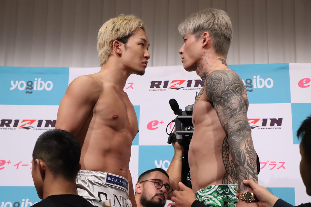 【超RIZIN】朝倉未来と平本蓮が緊迫のフェイスオフ！朝倉「凄い試合を見せる」平本「勝って『ありがとう』を伝える」＝公開計量