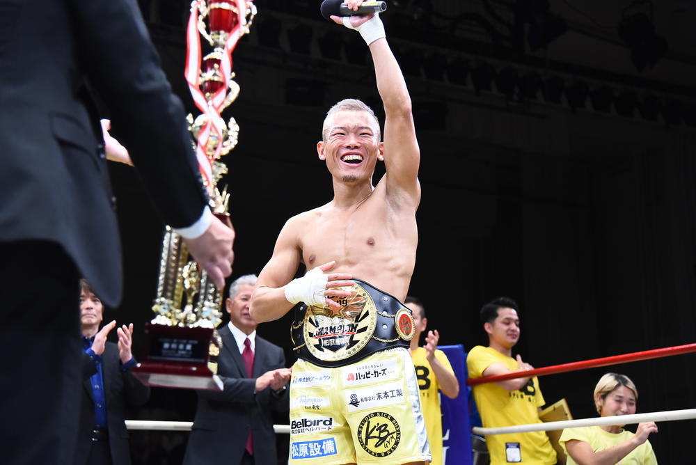 【ビッグバン】野村太一が平山迅の挑戦を受けて初防衛戦、ヒジありで駿太vs.石川直樹、琢磨vs.奥平将太、林京平vs.ポッシブルK