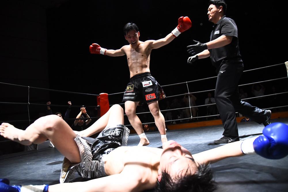 【OCEANS】宮崎県唯一のプロキックボクシング、メインで地元・河野萌希がKO勝ち、K-1王者の寺田匠と反乱軍・永坂吏羅も出場