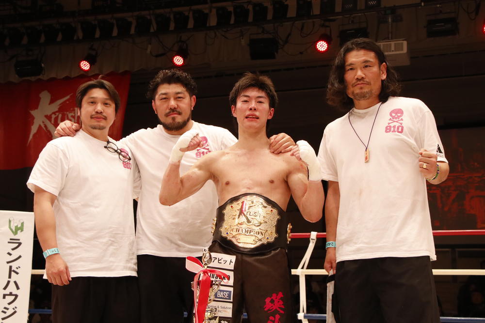【Krush】武尊率いるteam VASILEUSにバンタム級王者・黒川瑛斗が移籍「このチームに所属する意味、理解しています」