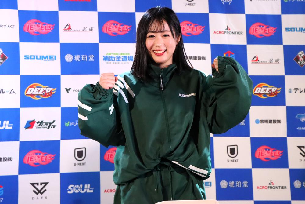 【DEEP JEWELS】レスリングインターハイ2連覇の大井すずはなぜ、MMAに進んだのか「お父さんに『このままでいいのかな?』って言った時に──」=5月25日(日)ニューピア