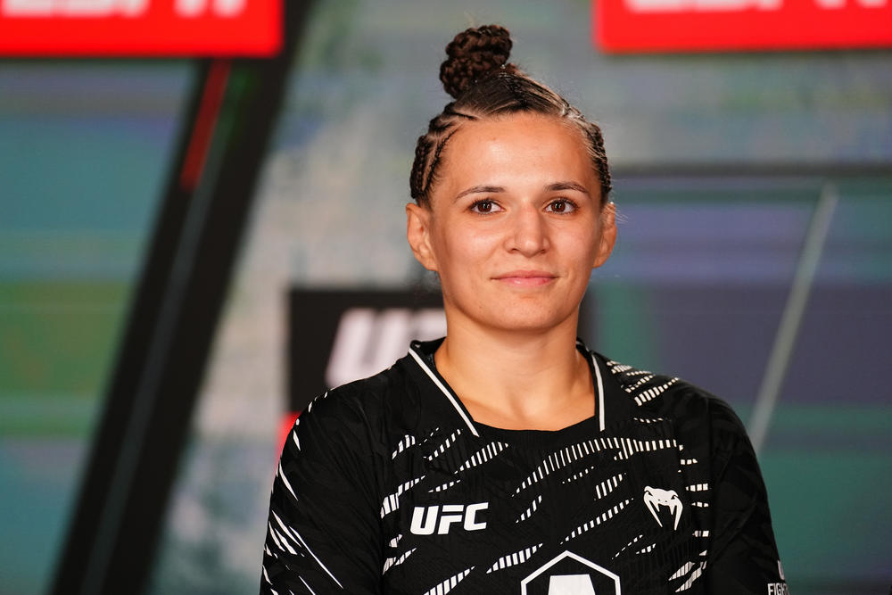 【UFC】メインの女子フライ級戦は体重超過のバーバーが入場直前キャンセルでブランチフィールド戦は中止に。ライト級ガムロがクラインをドミネート、ウェルター級ブラヒマイがゴフをギロチン失神勝ち「ショーンは僕を見捨てなかった」