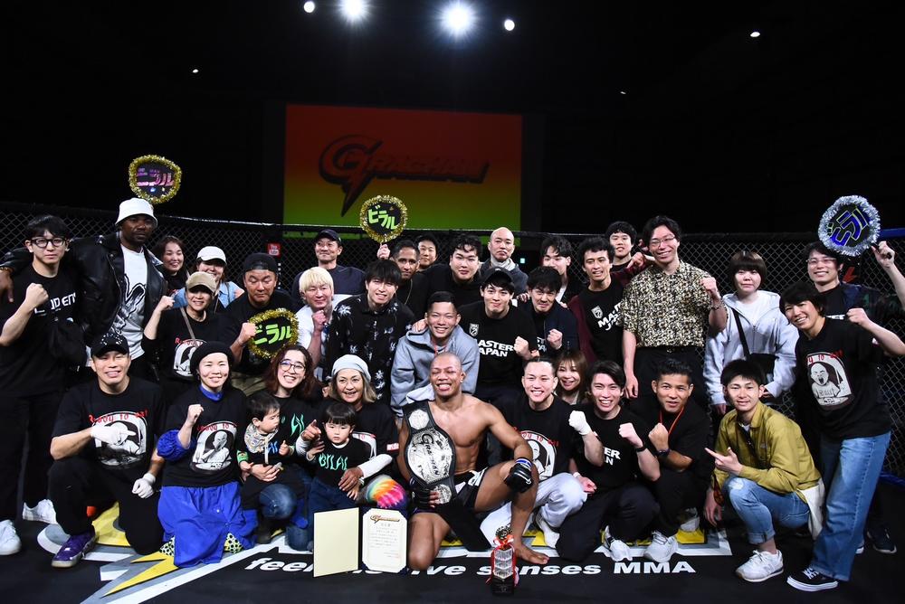 【GRACHAN】芳賀ビラル海が林RICE陽太をテイクダウンして判定勝ち、新ライト級王者に。小田魁斗が御代川敏志を組みで削って首相撲ヒザ、左右連打でTKO勝ち「必ずUFCに行く」、徳弘拓馬が一本勝ちでバンタム級王座戦へstArt