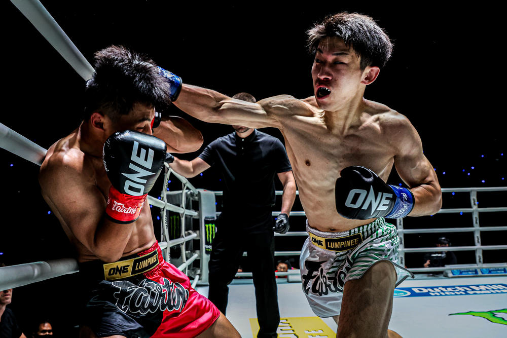 【ONE FF】成尾拓輝がダウンを奪われるも3度ダウンを奪い返しての1R逆転KO勝ち、ONEで3連続KOの快進撃「本戦契約が出来るまでKOで勝ち続けます」