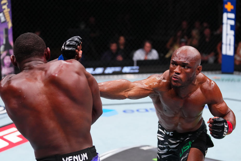 【UFC】ウスマンがバックリーに5R 判定勝ちで3年7カ月ぶり復活勝利「俺はまだやれる」、ナマユナスがマーベリックとのスクランブル戦を制す、シャバージアンが2連勝、バルセロスがガーブラント下し3連勝、アブドゥル・マリクが9戦無敗UFC3連勝に、フライ級オチョアがダーデンKO、バンタム級シモンがスマザーマンに判定勝ち