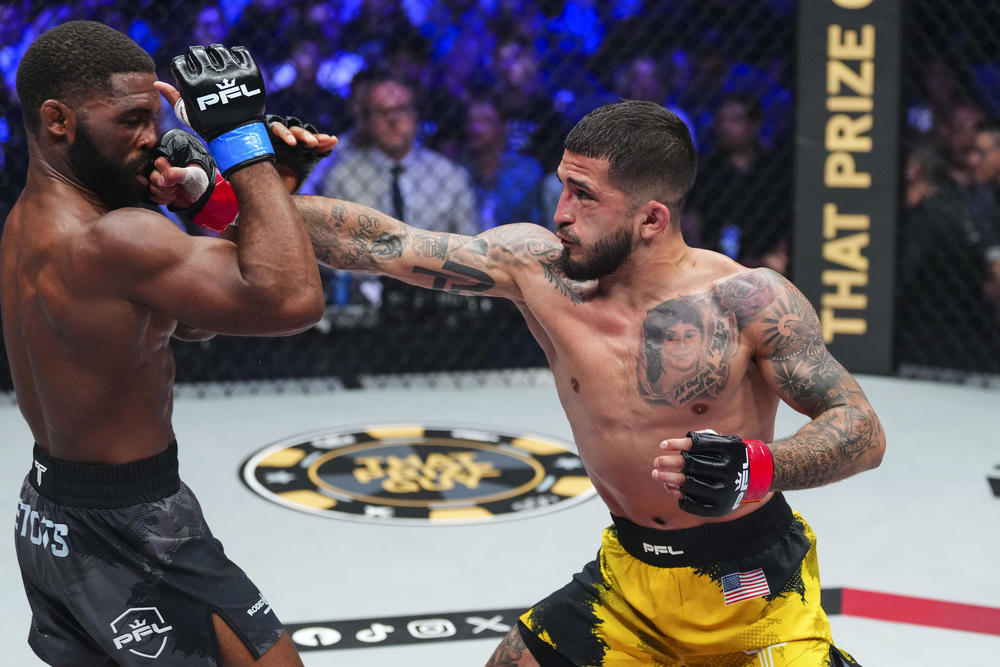 【PFL】元同門対決ペティスがストッツに打ち勝つ。ミドル級はデイビスvs.ロスタ、ライトヘビー級はコーリーvs.カルロスJr、ヘビー級はロマノフvs.ポポフの決勝に。アリ孫が初一本負け! アルブレックソンは3連続TKO負け