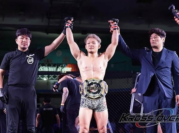 【KROSS×OVER】渋谷カズキが武田寛生にヒール極めて初代フライ級の王座戴冠。鬼神光司がJセロウ若林に判定勝ち。夏目竜雅と若原聖は死闘ドロー