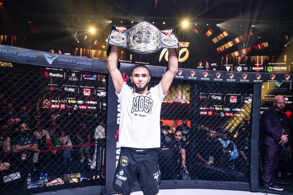 【BRAVE CF】鮮烈左ハイ＆フックKOで新フライ級王者となった元UFCのムハマド・モカエフ、二階級制覇かUFC復帰か「39戦無敗には理由がある」