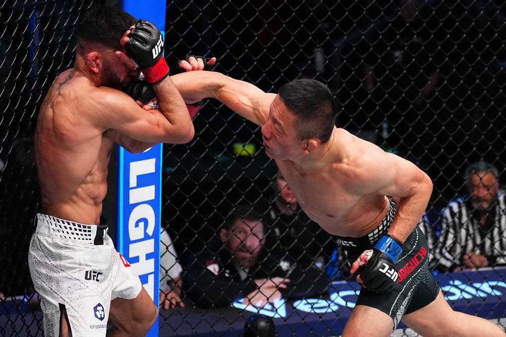 【UFC】堀口恭司が初回に右手を傷めてフラッシュダウンもフライ級6位のアルバジに判定勝ち。バティスタがオリヴェイラに一本勝ち、バシャラートがマツモトとの激闘制して6連勝、ドンチェンコがモロノ下す、パッチー下したヴィクワチが残り1秒、逆転一本勝ち