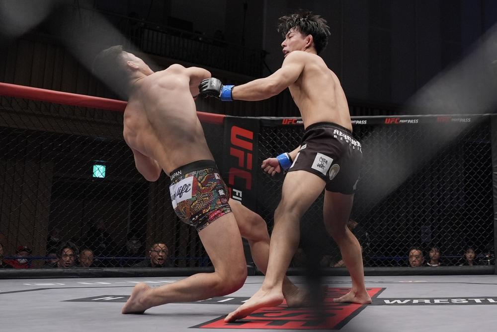 【PANCRASE】宮城成歩滝が松井涼に逆転KO勝ち！ ギレルメ・ナカガワが矢澤諒に電光石火のRNC、41歳・平信一が美木航をTKO「世代交代成功！」、ネオブラ1回戦・フライ級で大鹿が伊藤と熱闘制す、ストロー級・笹生がハイキックKO、ミドル級で岡村が優勝