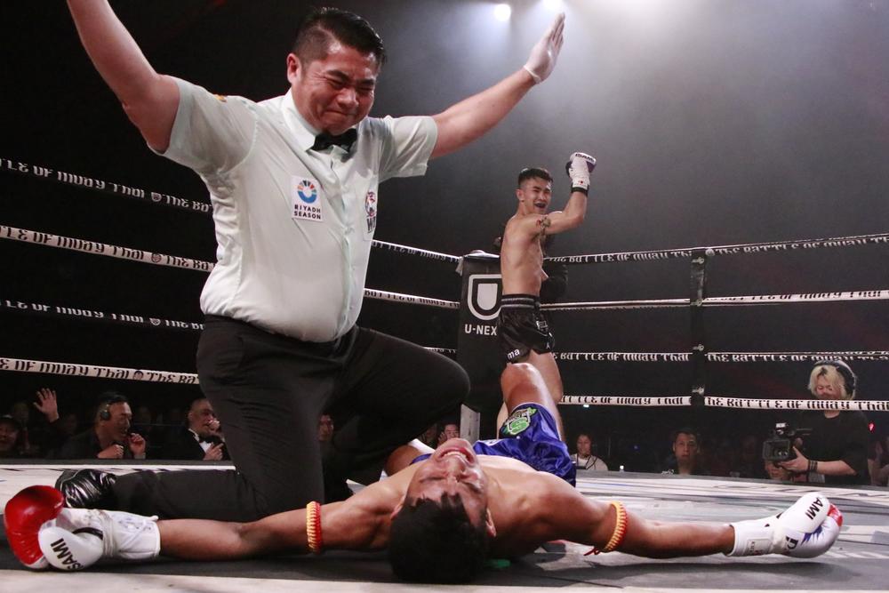 【BOM】朝陽の必殺左ボディが大爆発!悶絶KOで50回記念大会を締めくくる、竜哉が競り合いを制して薄氷を踏むようなV2、黒田斗真が佐藤執斗をKO、安部焰が必殺の左ボディで豪快KO初防衛、佐野佑馬とキリョウがTKO勝ちで新王王者に、カナが藤原乃愛を破る番狂わせ!JOHがKO勝ちで新王者、吏亜夢がキックルールで黒田勇斗に敗れる、レンタがペプシからダウン奪い完勝