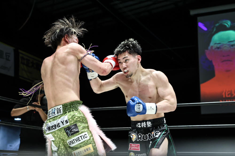 【DEEP☆KICK】挑戦者決定戦は原田闘鬼が勝利「強い奴がベルトを獲る」、王者・吉岡龍輝「1~2戦やって獲れるような甘いベルトではない」