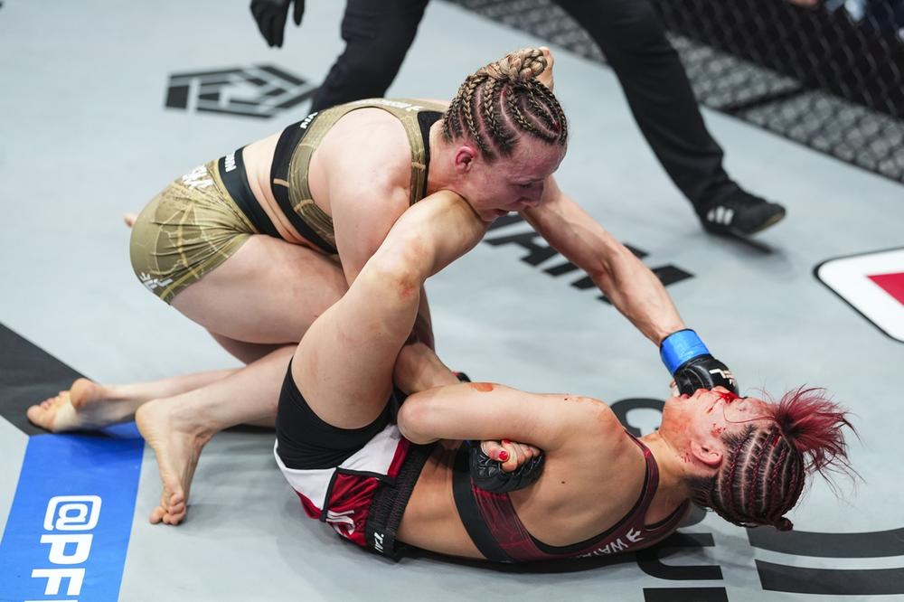 【PFL】渡辺華奈が欧州王者ヴィシエフスカに2R 流血TKO負け、メインはセルジオ・ペティスvs.無敗ミッチ・マッキー、ニューマンvs.シルヴェイラ、フェザー級ブラガ、女子フライ級ヴィヴィアニvs.ヤング、ロマノフが5位ナシメントに圧勝。モハメド・アリの孫ウォルシュが2連続TKO勝ち＝速報中