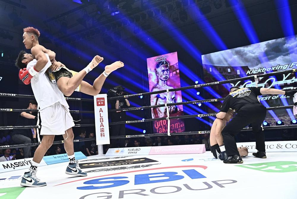 【GOAT】瀧山悠斗がKO勝ち、第1試合からダウン応酬で一颯が逆転勝利、笠原友希vs.軍司泰斗の日本人トップ対決がメイン、寺田匠はISKA世界王座防衛戦、白鳥大珠はISKA世界王座決定戦、NEXT GOATには各団体期待の選手たちが登場=速報中