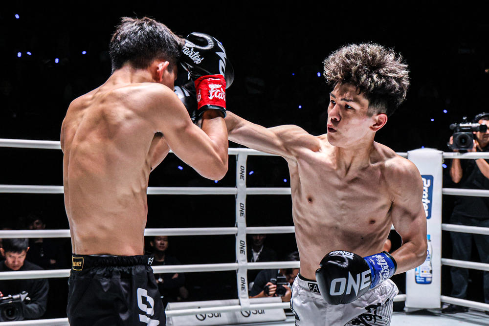 【ONE FF】吉田晄成がONE初のKO勝ちで4連勝、TEAM TEPPENから平山裕翔が初出場で飛びヒザTKO勝ち、オンダッシュ兄が壮絶KO勝ち、スリヤンレックとオンダッシュが期待通りの大激闘