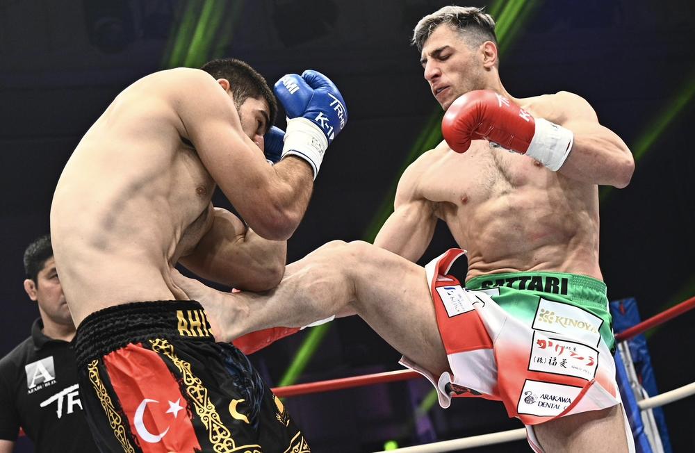 【K-1】サッタリが苦しい展開も復活勝利、ムシンスキが谷川聖哉を49秒でKO！横山朋哉が初回KOで松山勇汰を返り討ち、石田龍大が関口功誠を圧倒KOで新王者に、永澤サムエル聖光が大岩龍矢を破る番狂わせ！璃明武がKNOCK OUTの乙津陸に完封勝利、池田幸司が“毒針”ヒザで秒殺KO、第1試合からタフファイトで龍翔が勝利