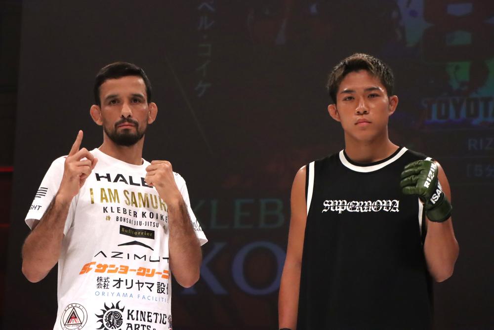 【RIZIN】秋元強真がスピーディーなミット打ちを披露「もうちょい速い僕が試合では見られるんじゃないですか」、触らせない発言にクレベルは「問題ない。触ったら絶対に一本勝ちで間違いない」