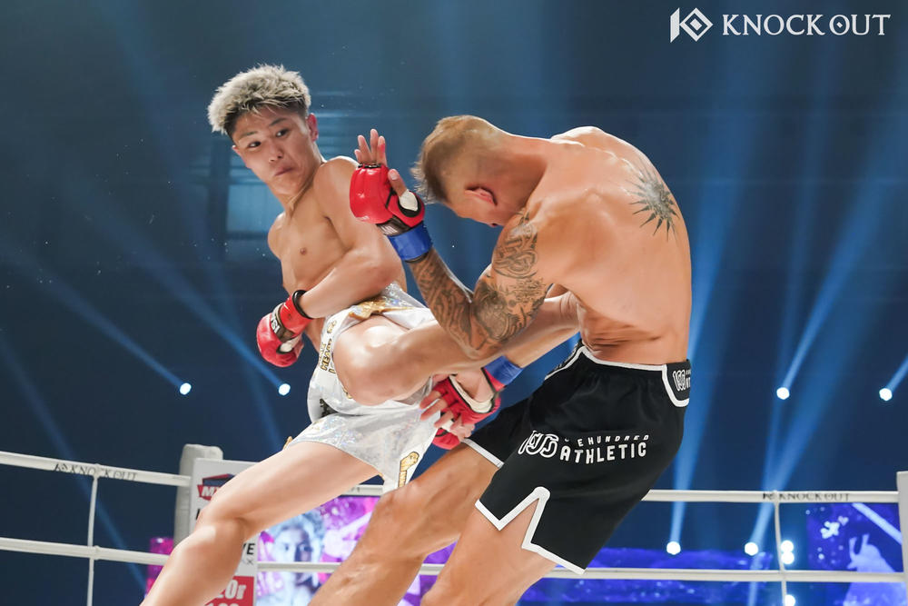 【KNOCK OUT】久井大夢が左ストレートを打ち抜きアブドゥラマン失神KO、合計6度のダウン応酬の末に“狂拳”迅がスラサックにTKO負け、小林愛理奈がまたも戦慄のボディでサネーガームを1RでKO