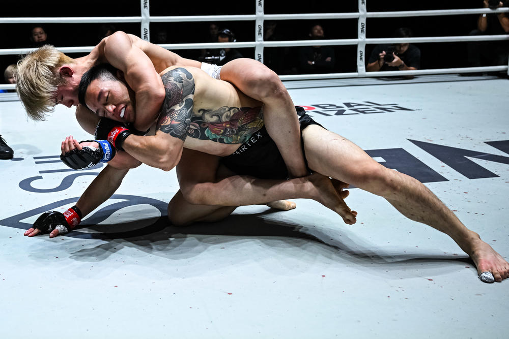 【ONE FF】ONEバンタム級MMAで山田健哉がデビュー戦でチー・ルー・リーに一本勝ち！