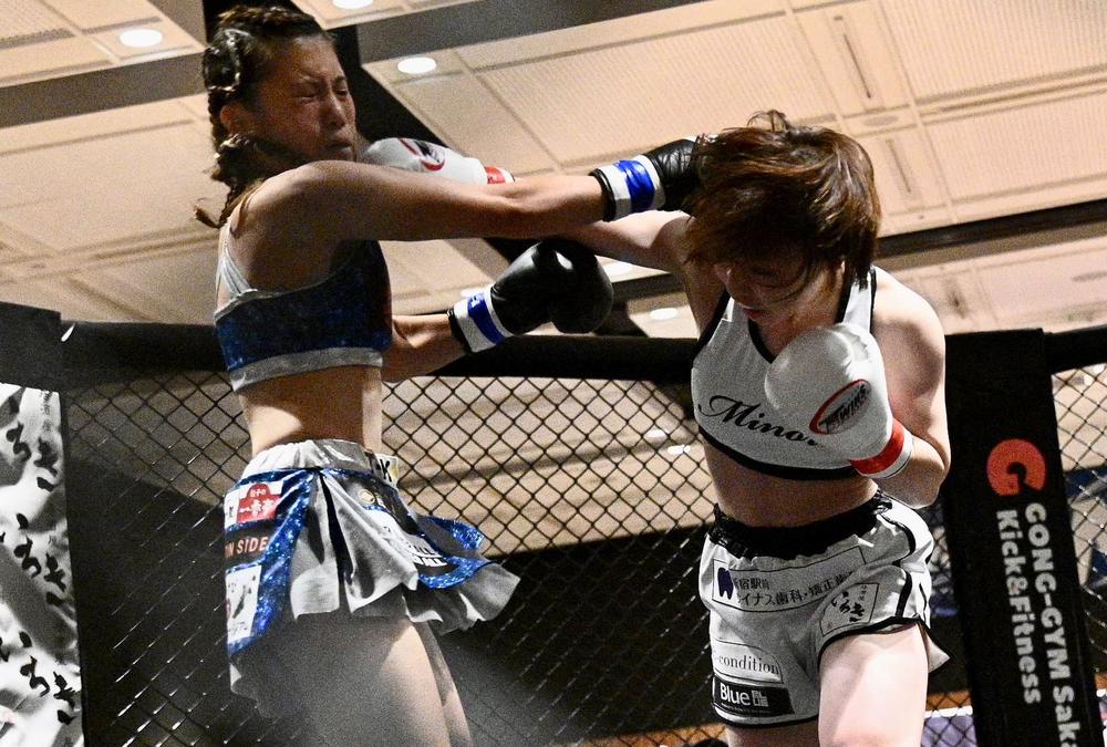 【Fighting NEXUS】メインは菊地美乃里がミネルヴァ認定ペーパー級王者のUver∞miyUに勝利、MIYUがキム・ミンジに飛び蹴りでダウン奪って圧倒TKO勝ち、梅津ガブリエルと石塚将也は無効試合に、「Machida Karate Saitama」の佐藤賢介が“一撃”KO勝ち