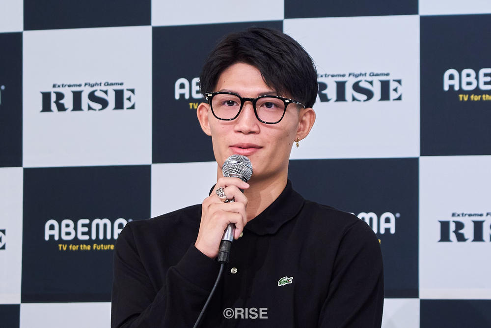 【RISE】世界タイトルマッチ前哨戦の安本晴翔「今回のテーマは『倒す』。蹴りの技術の攻防が見せられたらいい」、ペットパヤータイは「得意技はガード」の意味を説明