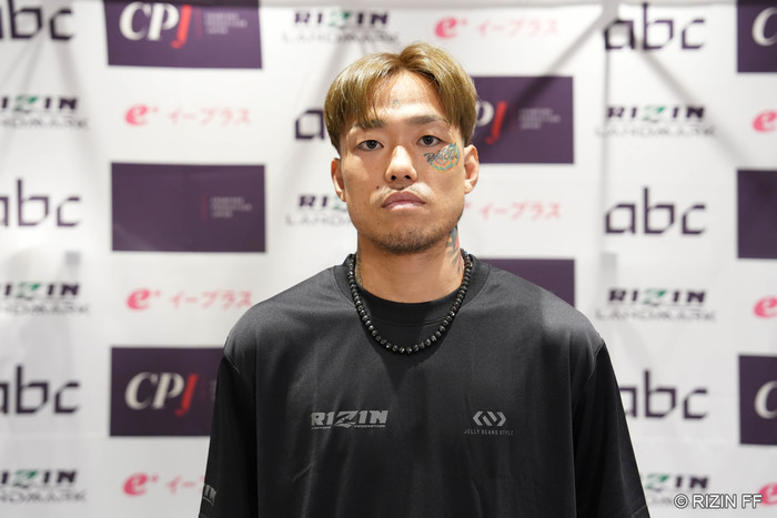 【RIZIN】BDで屈辱の敗戦から7カ月、芦澤竜誠「死んでも負けたくないって言ってたんですけど、今は必死で頑張りたい」井上の挑発には「言わされてるから台本があるんじゃないですか」