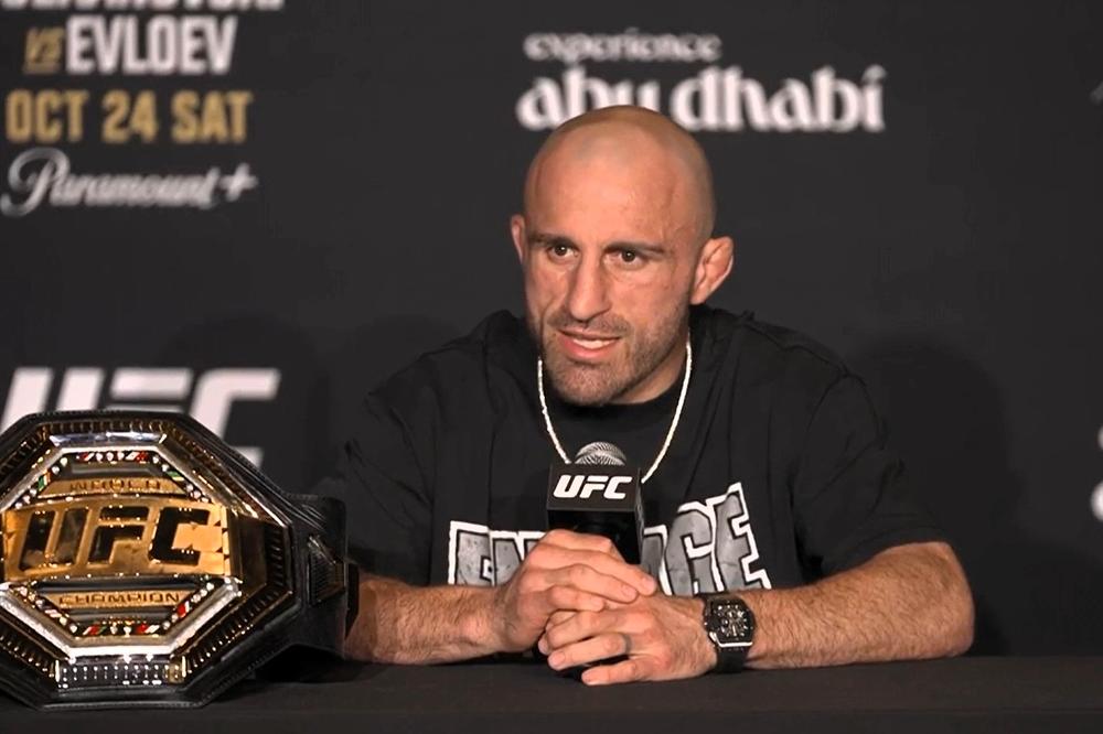【UFC】フェザー級王者ヴォルカノフスキー、無敗イヴロイエフ戦に向け「スタイル的に俺にはすごくいい組み合わせ」「『38歳で、どうしてこんなことができるんだ?』って試合になる」=10月24日(土)23時『UFC 333』