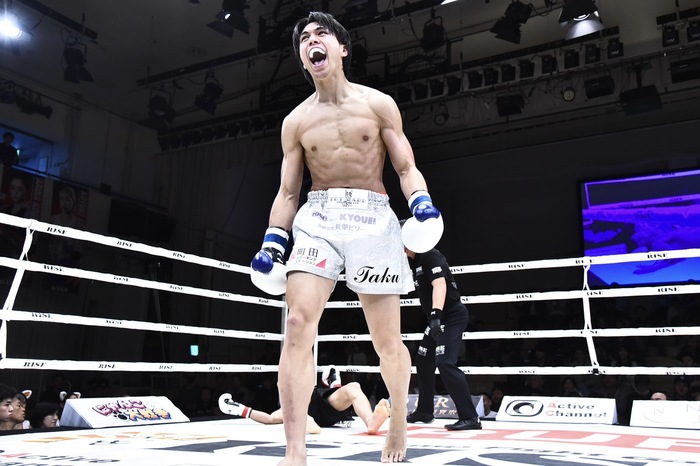 RISE】熱闘5R！安本晴翔が門口佳佑を破り悲願の王座奪取、小林愛
